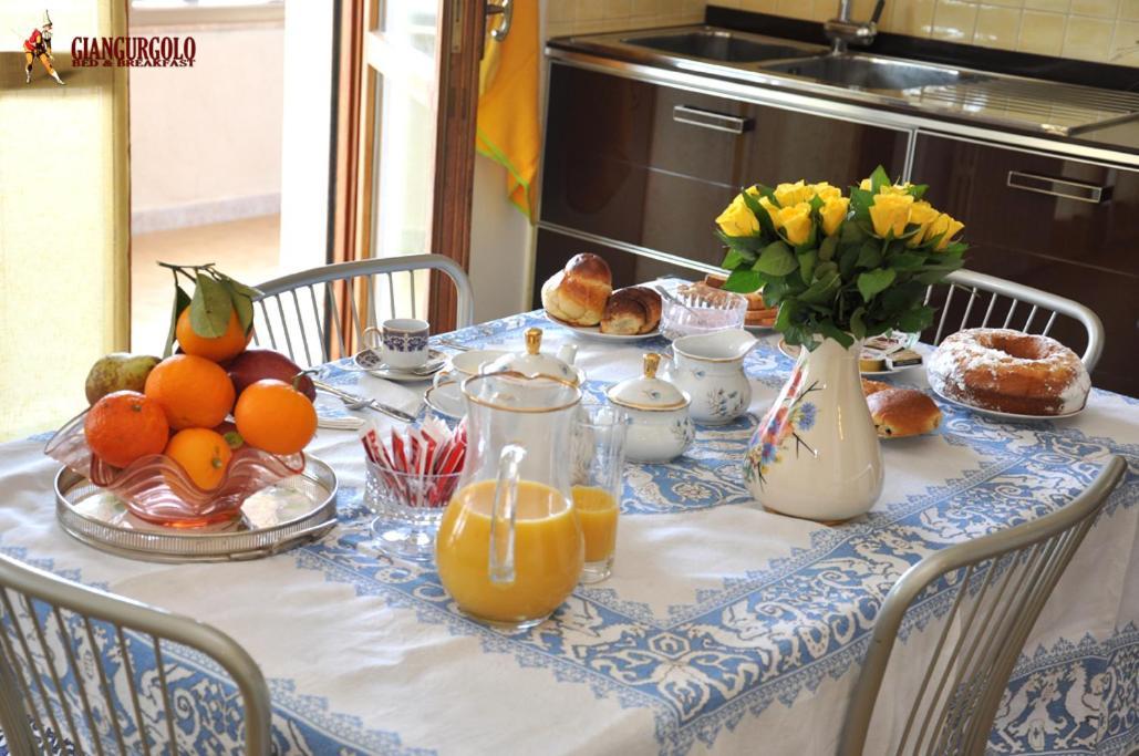 Giangurgolo B&B Rende Habitación foto